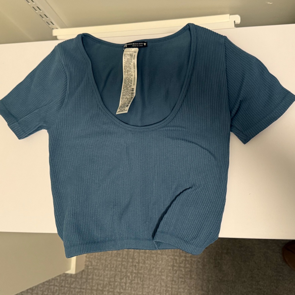 Zara Cropped Short Sleeve